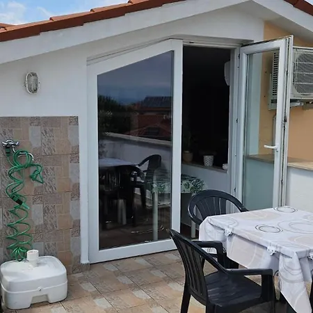 Apartments With Parking Place Laguna Svetilnik Beach * Izola