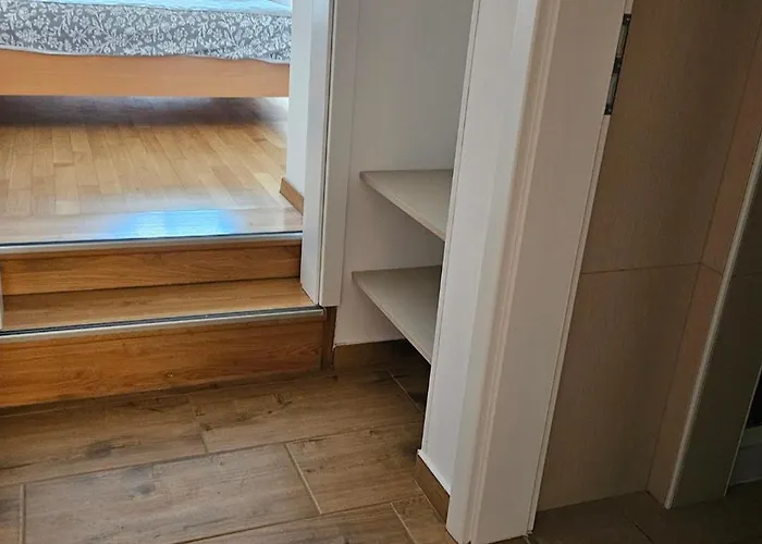 Apartments With Parking Place Laguna Svetilnik Beach